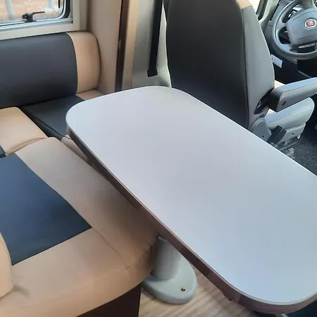 Explorer The World Atalaia (Lisbon)