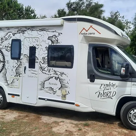 Explorer The World Campeggio